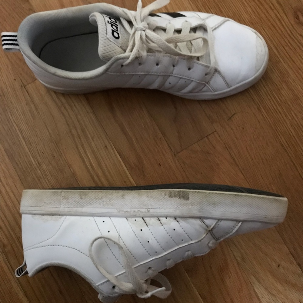 Adidas - Picture 3 of 4